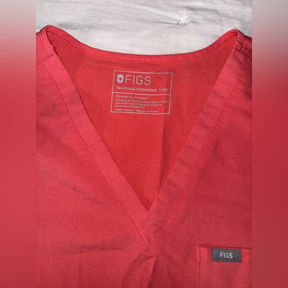FIGS *LIMITED EDITION* Hot Coral Catarina Scrub Top XXL - Picture 6 of 8